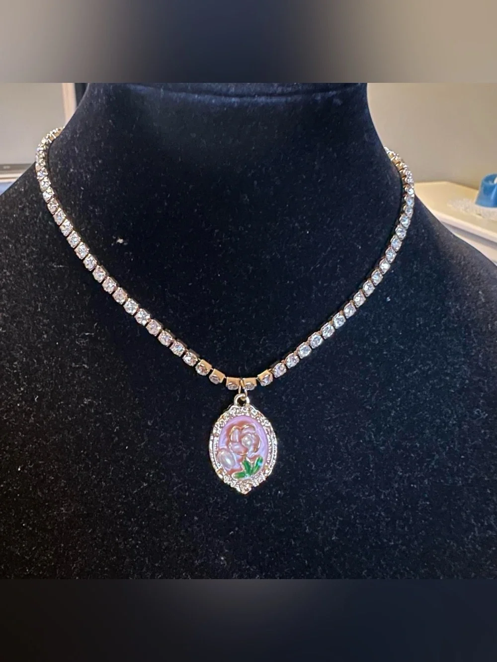 Self made rhinestone chain, pink vintage pearl flower oil painting necklace.